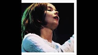 Björk - Aeroplane (Live, MTV Unplugged, 1994)