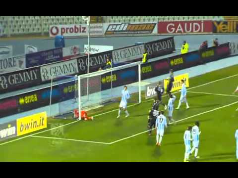 Pescara - Sampdoria 1 - 0 - Serie Bwin 2011-2012 - 20° Giornata - 19/12/2011