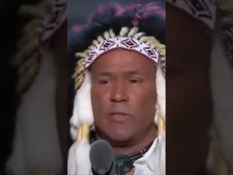 Norm Macdonald gives his time to Johnny Two Feathers