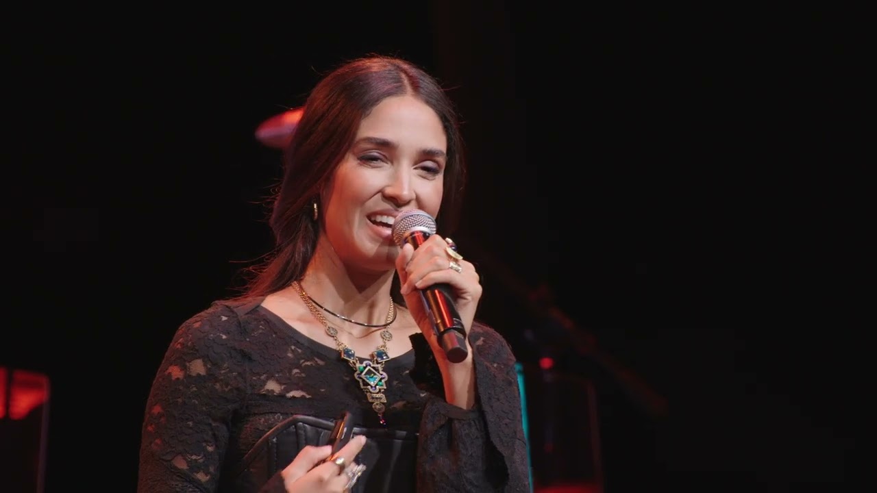 How to decode others without writing them off | MŌRIAH | TEDxNashvilleWomen