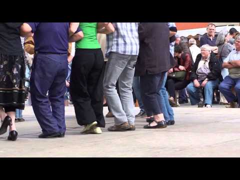 SPEZET 2012 - danseurs de gavotte CALANHEL et SCRIGNAC - Les FRERES LE GALL