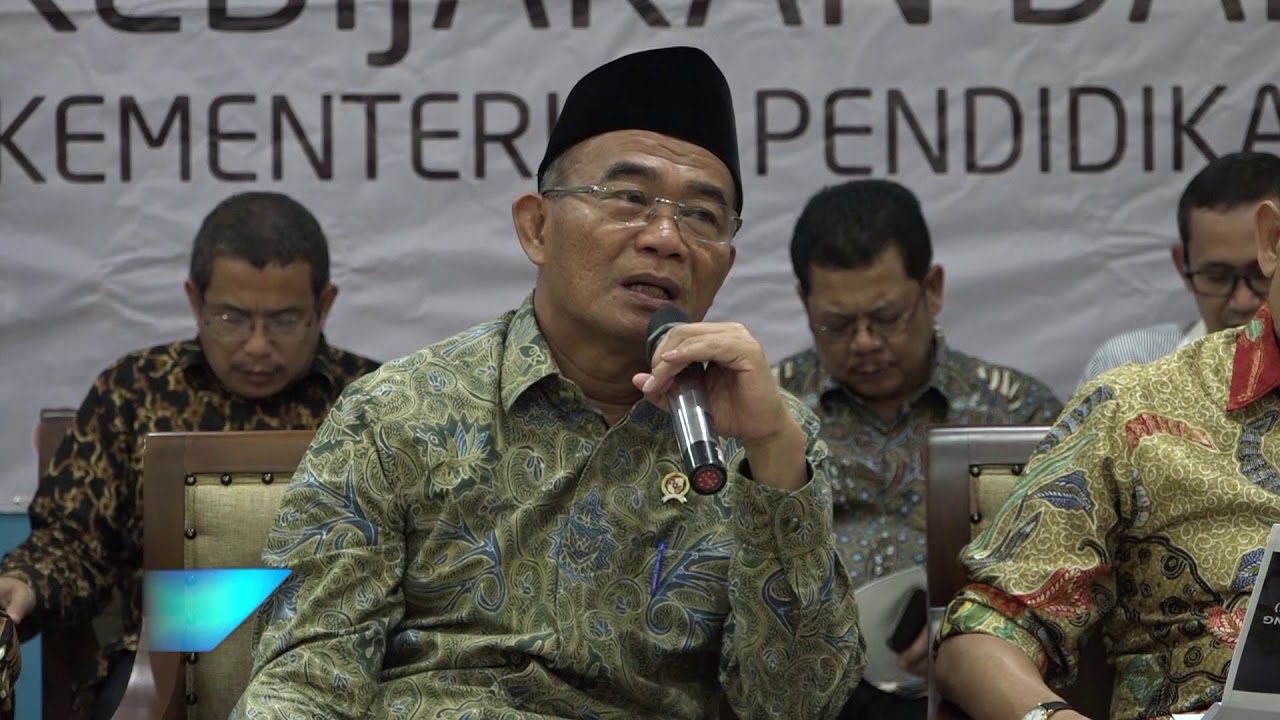 Permendikbud PPDB Mengatur juga Mengenai Distribusi Guru