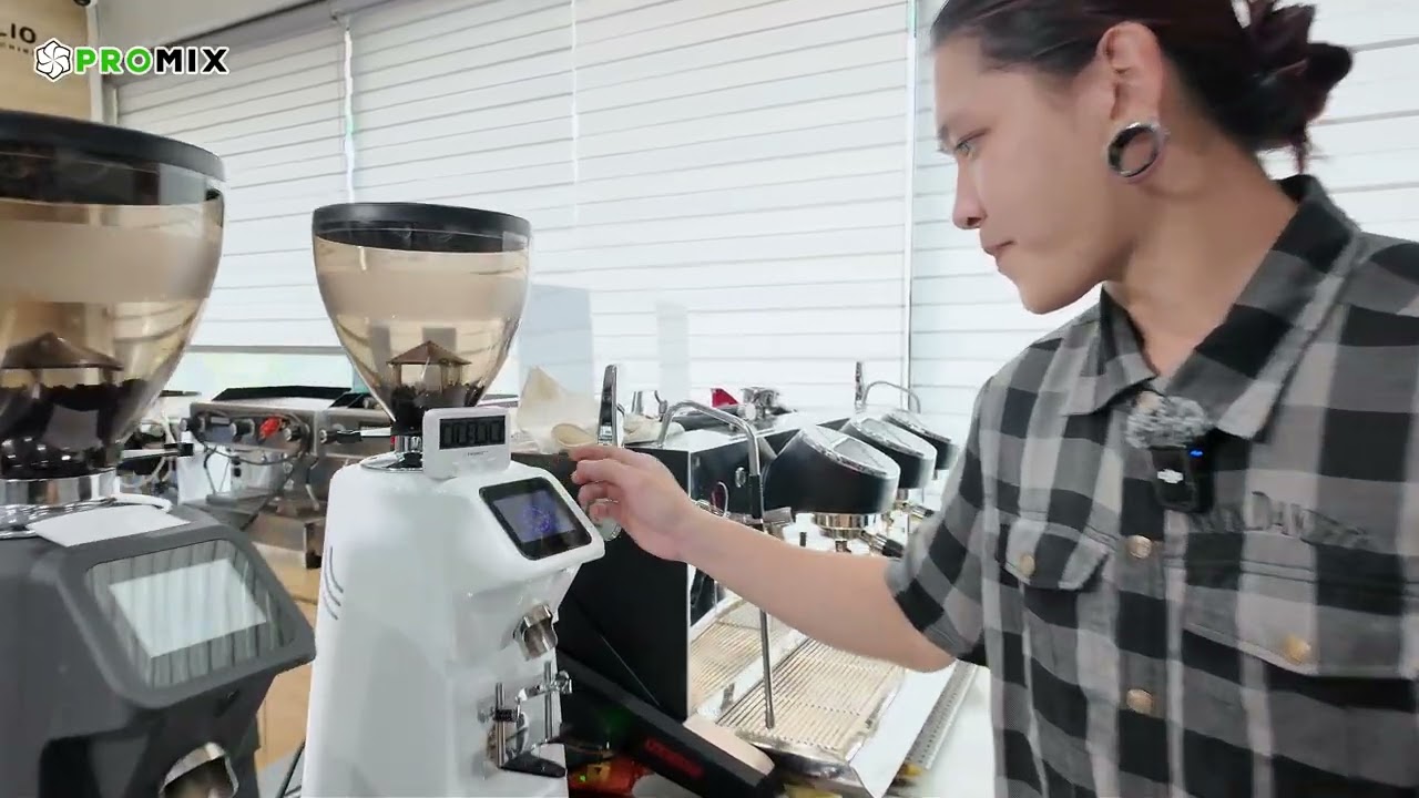 THỬ THÁCH MÁY XAY CÀ PHÊ TÍCH HỢP CÂN PG83E