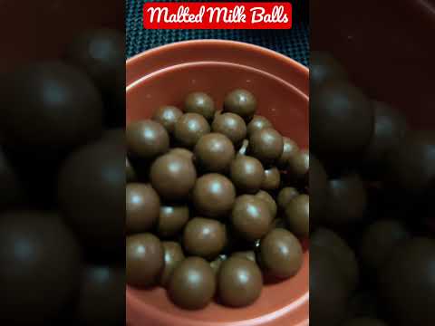 Whoppers Malted Milk Balls - Melts Inside Mouth
