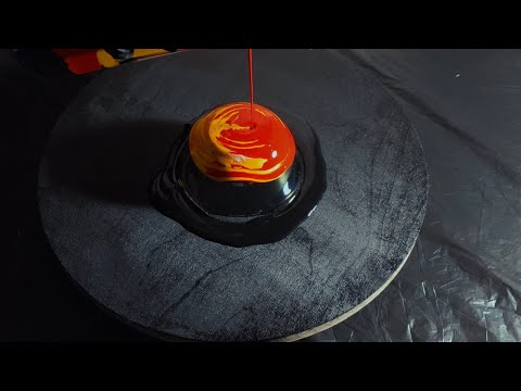 The New Black Hole technique - Acrylic pour painting