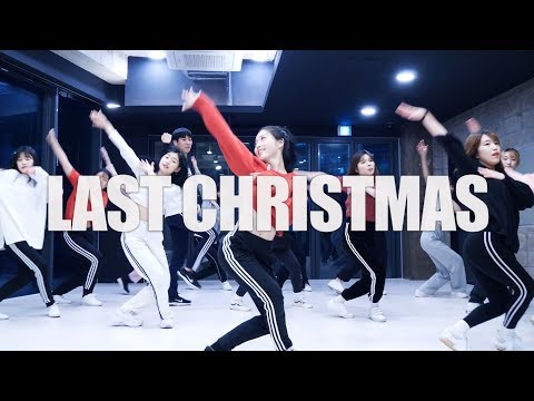 download lagu mp3 mp4 Ariana Grande Last Christmas Dance, download lagu Ariana Grande Last Christmas Dance gratis, unduh video klip Ariana Grande Last Christmas Dance