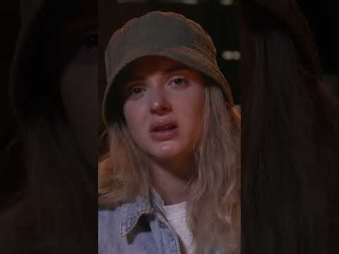 Alex obviňuje za všetko Giulianu! - FARMA