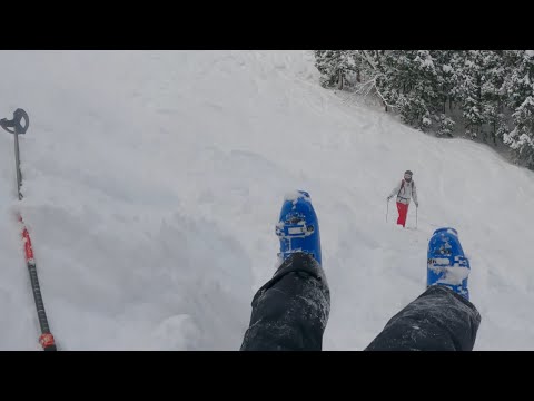 Video: 野沢温泉 パウダー深すぎ 2023.1.3 | Nozawa Onsen | JAPOW | Skiing | GoPro HERO11 | 4K