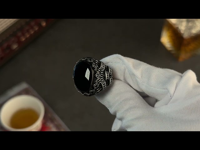 خاتم رجالي فضة مزين بحجر أونيكس أسود