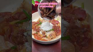 Download lagu Trending Steamed Silky Chicken with Shiitake Mushrooms Recipe in China #chinesefood #cooking #recipe mp3