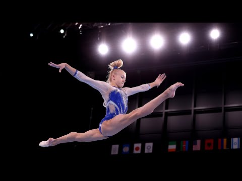 Viktoria Listunova BB team final Tokyo 2020
