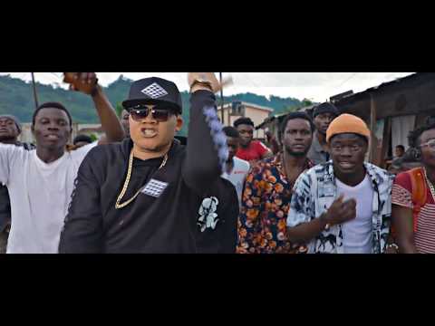 Boy TAG - Ca M'Énerve (Official Video)