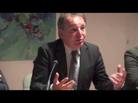 Je potrebno reševanje zasebnih bank? - YouTube