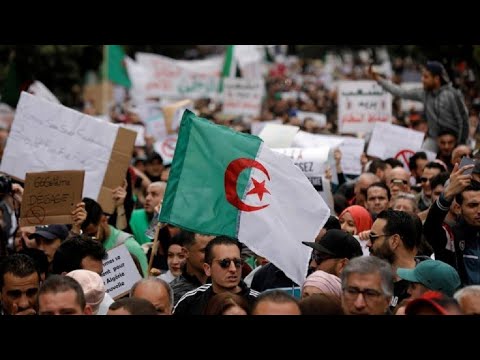 الطبقة السياسية في الجزائر منقسمة حيال مبادرات "هيئة الحوار والوساطة" لحل الأزمة