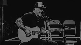 Metallica - Only Happy When It Rains  (Acoustic)