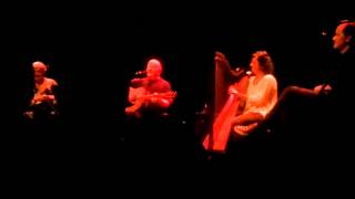 Christy Moore &amp; Friends - The Cliffs Of Dooneen