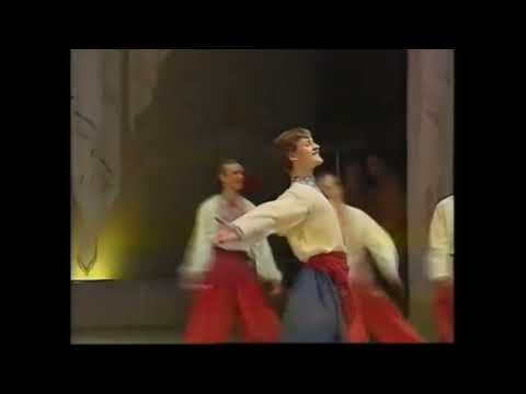 Ансамбель танцю України ім. Павла.Вірського, Київські парубки.