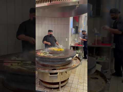 #shorts Tigela de macarrão em Gengis Khan