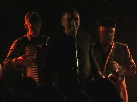 Amsterdam klezmer band &  Alec Kopyt (Le Rossignol d'Odessa) - Takaj zhizn