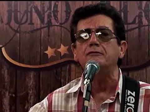 Junio e Júlio 10/11/2017 - Só Músicas