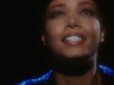 Kim Appleby - Don't Worry (Official Video)