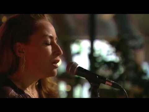 Szhirley i Go'morgen Danmark - 'Morgenstund' (Live)