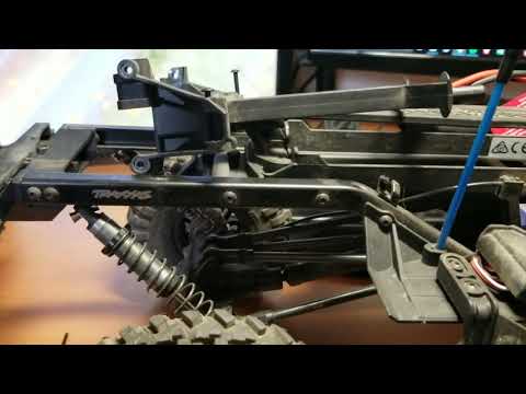 How to change the Traxxas TRX4 wheelbase.