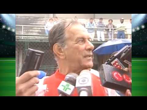 Em 1993, Telê Santana e Mário Sérgio trocam farpas através da imprensa