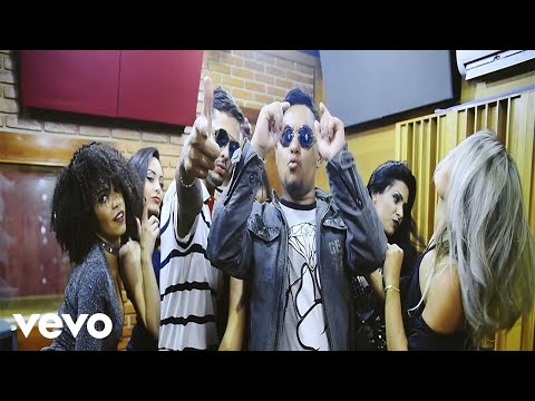 Magnocomvocê - Ela é Baladeira (feat. Menor da DS)