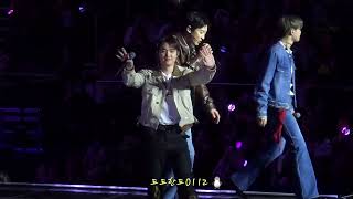 Download lagu 251214 EXO'VERSE 2ND HISTORY & Don't go 나비소녀 mp3 Download lagu 251214 EXO'VERSE 2ND HISTORY & Don't go 나비소녀 mp3