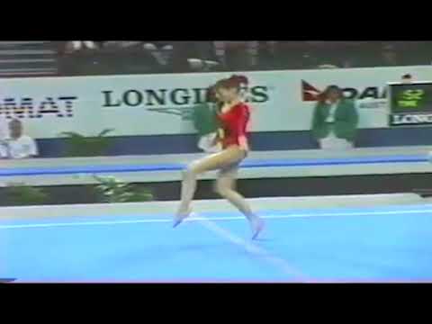 19th AA GER Juila Stratman FX 1994 Brisbane World Championships 9 200