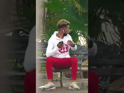 Gritando a desconocidos | Cámara oculta en La Habana Cuba (Videos Graciosos)