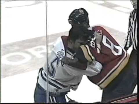 Peter Worrell vs Stephane Quintal Round 3