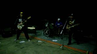 Who's The Criminal? - Obrigado a Obedecer (ratos de porão cover) ao vivo sacolão das artes