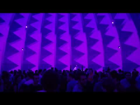 Lessi S. @ RAWMoments Showcase Pt.1