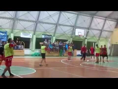 2. 01. 2014 r  SHLPN    Kol -  8    Huragan Mycielin  : Auto Tomas (1)