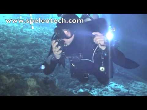 Disconnect low pressure inflator