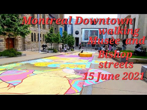 Centro de Montreal caminhando pelas ruas Musèe e Bishop, 15 de junho de 2022