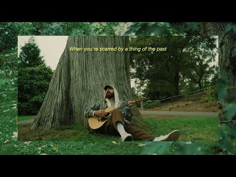 Llunr - Slow Down (Official Lyrics Video)