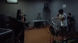 Download lagu Selamat Tinggal - Sanny Exs Five Minutes Studio Cover ( Vokalis Yg Sekarang Lewat ) mp3