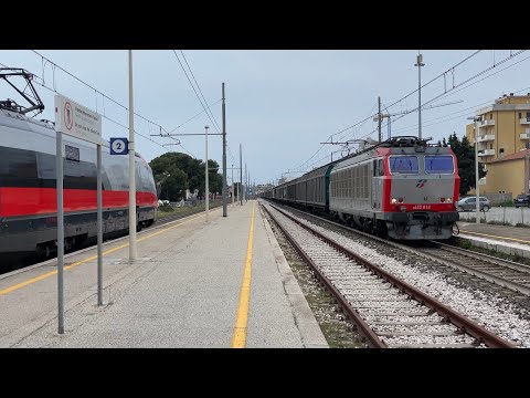 Il simpatico macchinista della E652.014