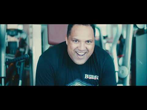 Werder Bremen Song: Sportfreunde Osterdeich - Ein Leben lang grün weiß (Official Video). Fan-Hymne