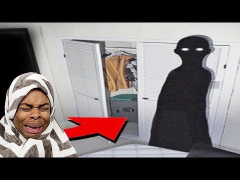 Mexican Mom Plays Horror