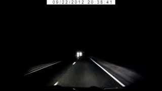preview picture of video 'Мотоциклист без света в тёмное время суток'