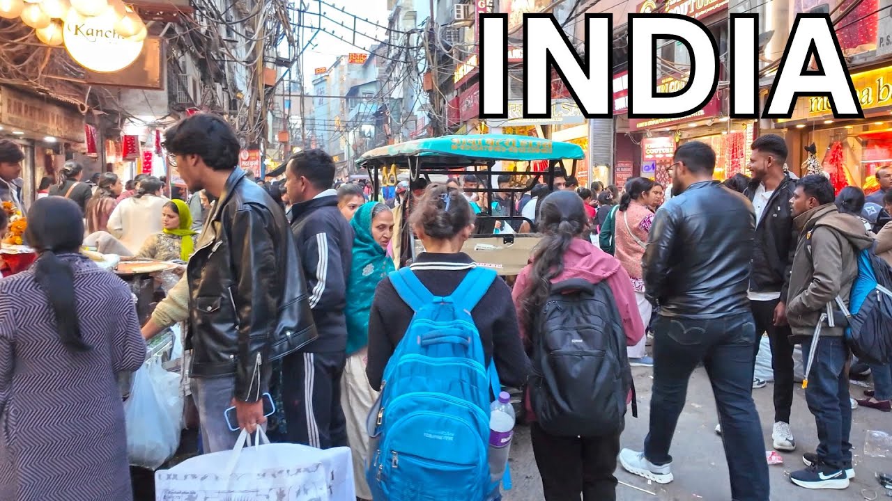 Immersive street-level walking tour through India (Daily Life 4), India, showcasing authentic urban landscapes, local architecture, and the vibrant atmosphere of the city's neighborhoods