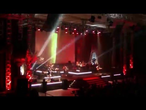 LCLR plus Jurang Pemisah