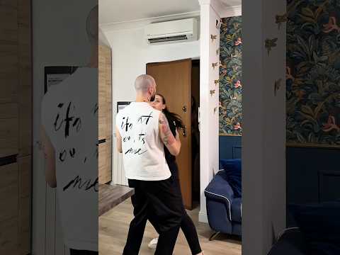 Iscriviti al canale 🤣#coppia #vitadicoppia #coppiadivertente #videodivertenti #risate #comedy ￼