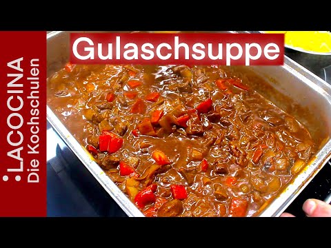Hungarian goulash soup – the recipe for cold days | La Cocina