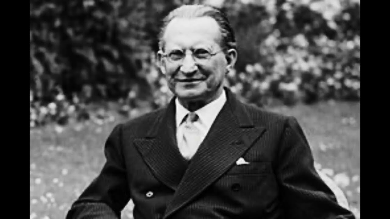 Miniature de la vidéo Salò: The Republic of Silence du film Salò: The Republic of Silence