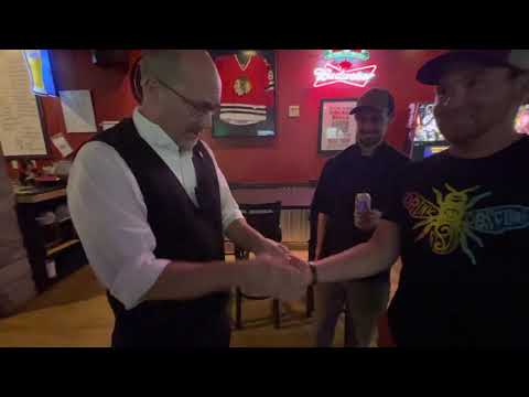 Toibox card to box (clip)